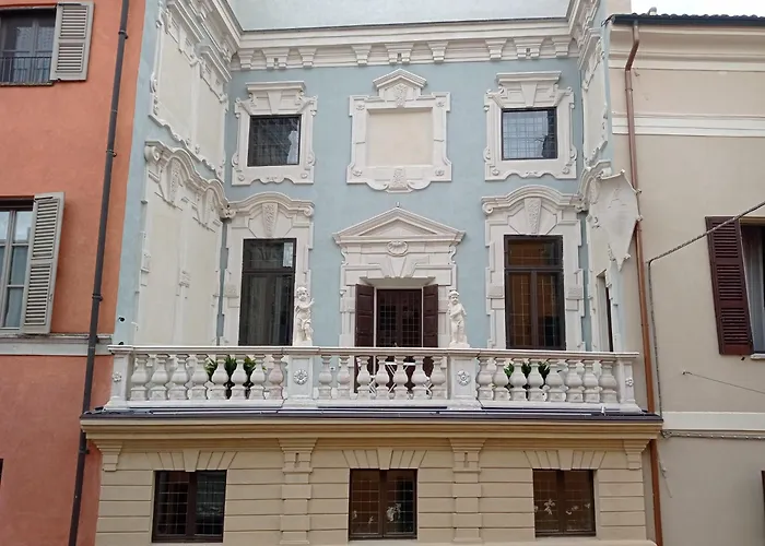 Palazzo Arrivabene B&B Mantova